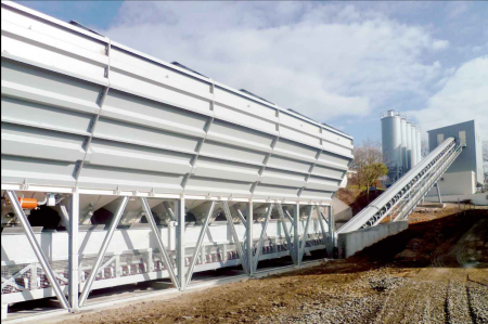 Linearni zalogovnik CEL  52