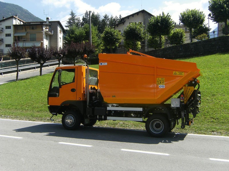 Aebi MT740